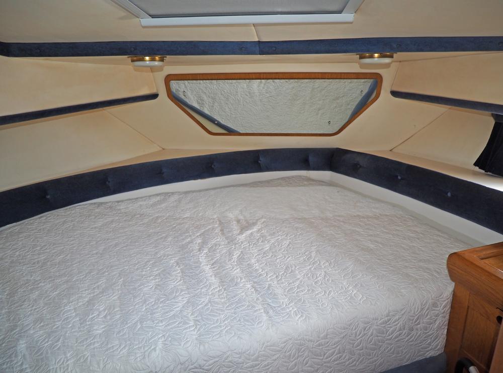 Cabin en avant, H&eacute;bergements